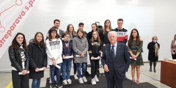 STREPARAVA: BORSE DI STUDIO PER GLI STUDENTI MERITEVOLI