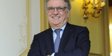 AL CAV. LAV. FRANCO MOSCETTI LA VICEPRESIDENZA DI ASTM SPA