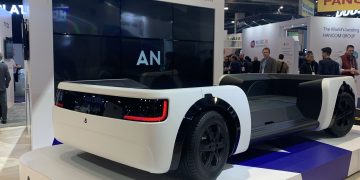 AL CES 2020 IL TELAIO DIGITALE FIRMATO STREPARAVA