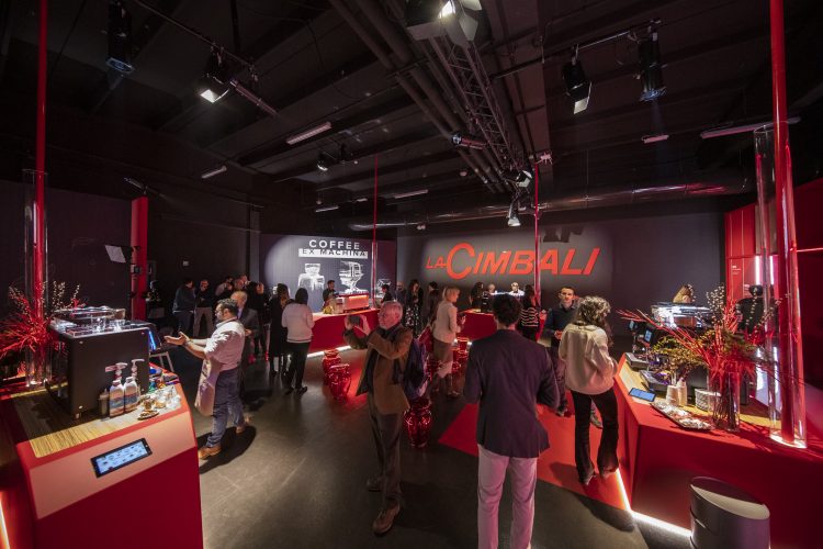 CIMBALI: INAUGURATO IL NUOVO EXPERIENCE CENTRE