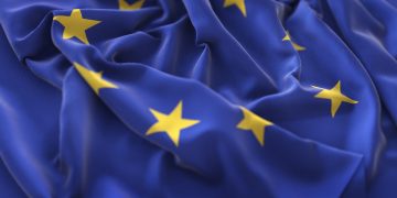 LA POLITICA DEVE BATTERE UN COLPO: LA LUNA DI MIELE CON L’EUROPA DURERÀ POCO
