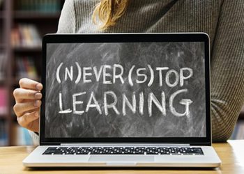 LEONARDO: AL VIA CROWDFUNDING DEI DIPENDENTI PER LA DIGITALIZZAZIONE DELLE SCUOLE ELEMENTARI E MEDIE ITALIANE