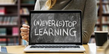 LEONARDO: AL VIA CROWDFUNDING DEI DIPENDENTI PER LA DIGITALIZZAZIONE DELLE SCUOLE ELEMENTARI E MEDIE ITALIANE