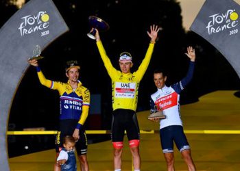 COLNAGO PER LA PRIMA VOLTA SUL PODIO DEL TOUR DE FRANCE