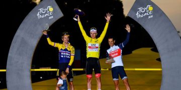 COLNAGO PER LA PRIMA VOLTA SUL PODIO DEL TOUR DE FRANCE