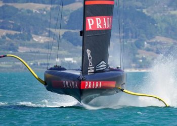 PERSICO: LA FABBRICA DOVE È NATA LUNA ROSSA