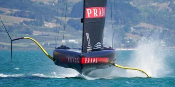 PERSICO: LA FABBRICA DOVE È NATA LUNA ROSSA