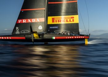 PERSICO: LA FABBRICA DOVE È NATA LUNA ROSSA