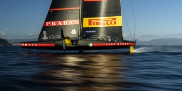PERSICO: LA FABBRICA DOVE È NATA LUNA ROSSA
