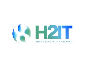 DECARBONIZZAZIONE: RECEPITI TARGET PER IDROGENO NELL’INDUSTRIA E NELLA MOBILITÀ